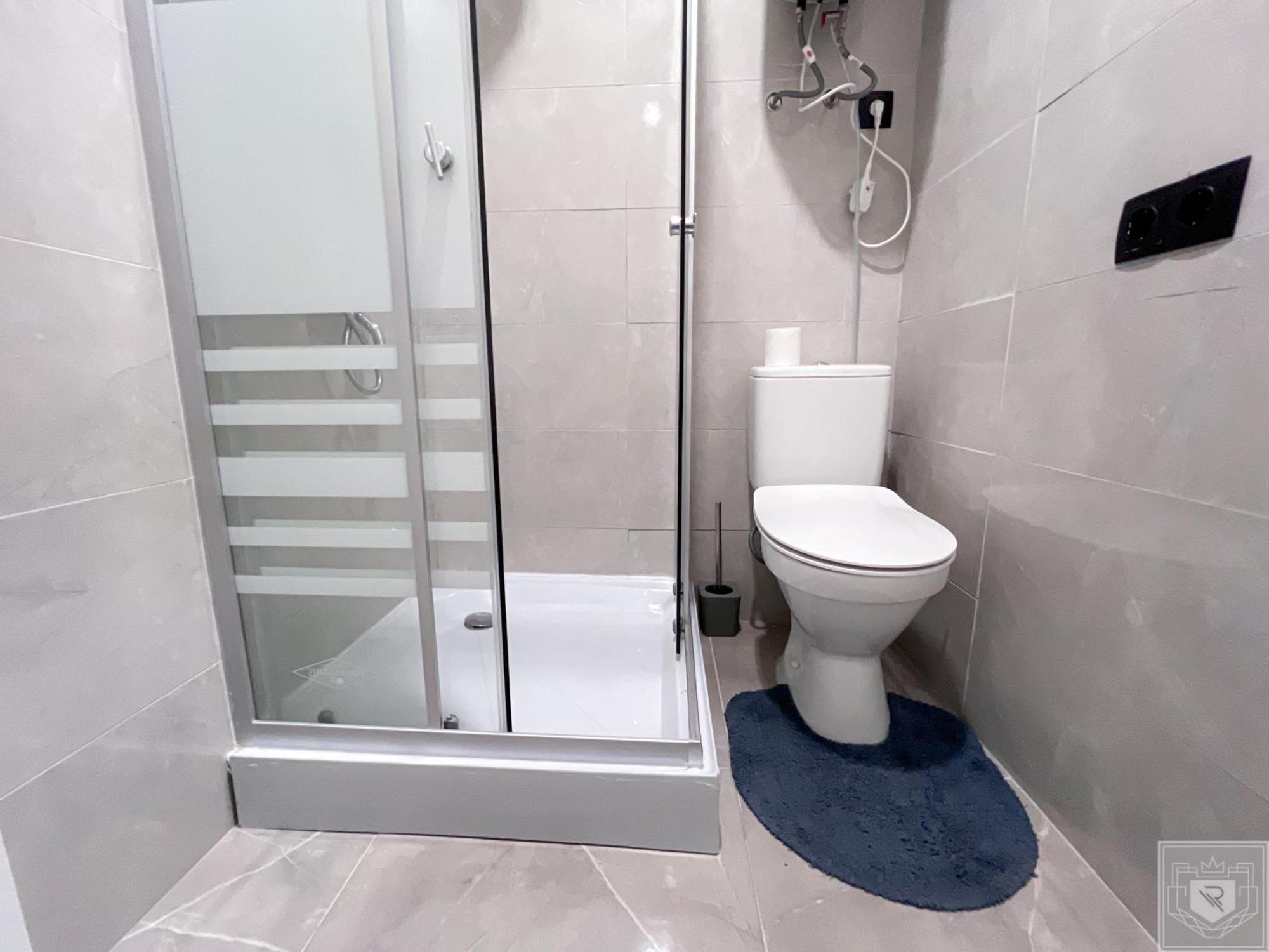 Апартаменти Renthouse Nanoflat #4 *